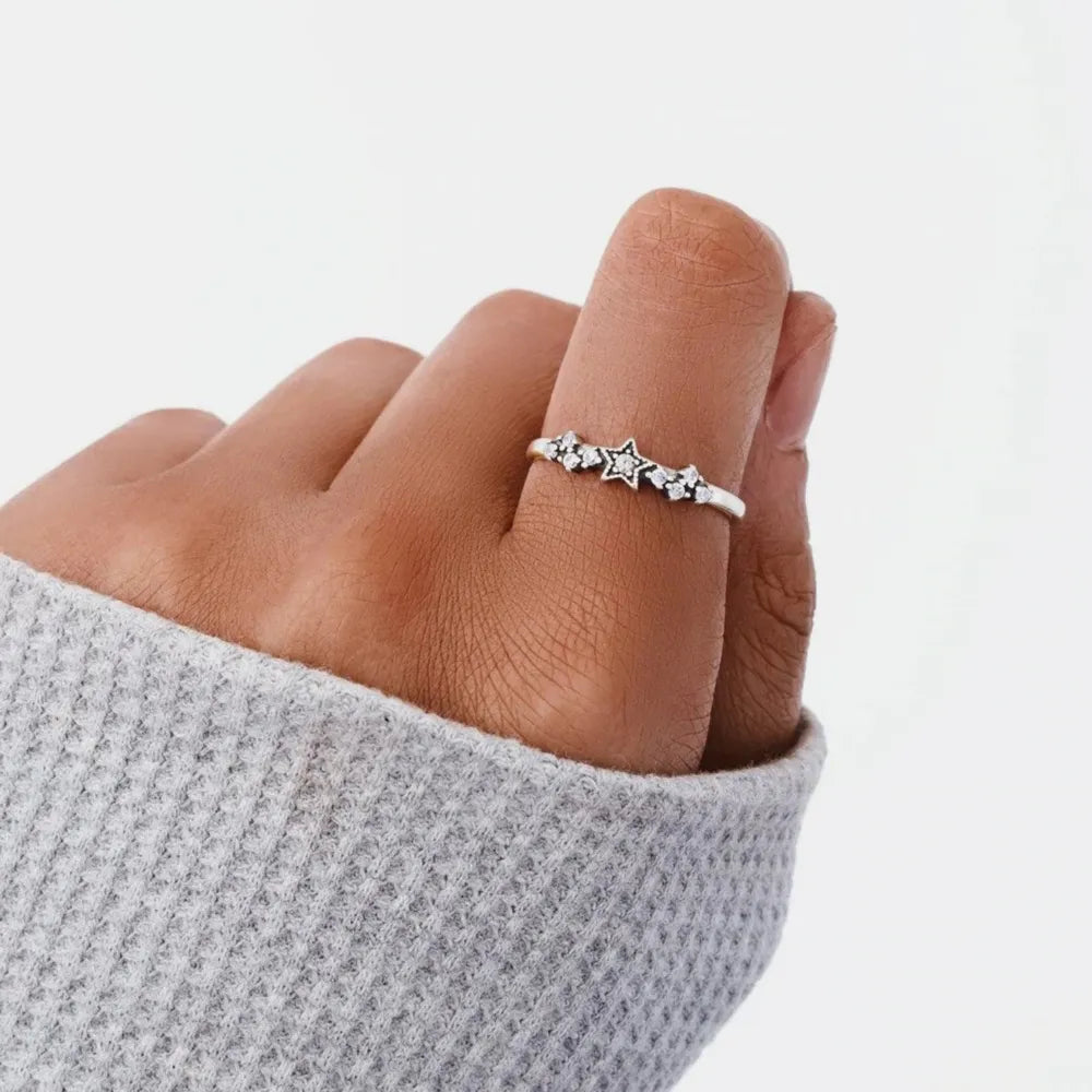 Premierify Ring – Celestial Sterling Star Band