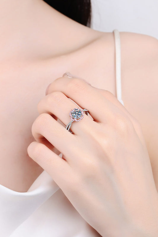 Premierify Ring – Blooming Radiance Moissanite Crossover