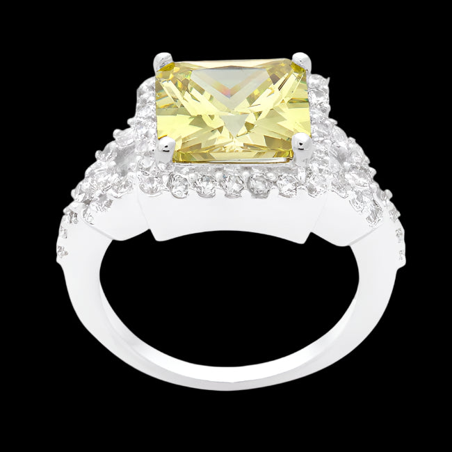 Limon Luxe 3.8 Ct. Princess Cut Peridot CZ Ring