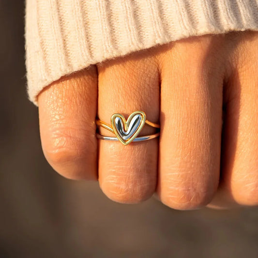 Vibe Heart™ asymmetric open-heart double-band ring in 925 sterling silver.