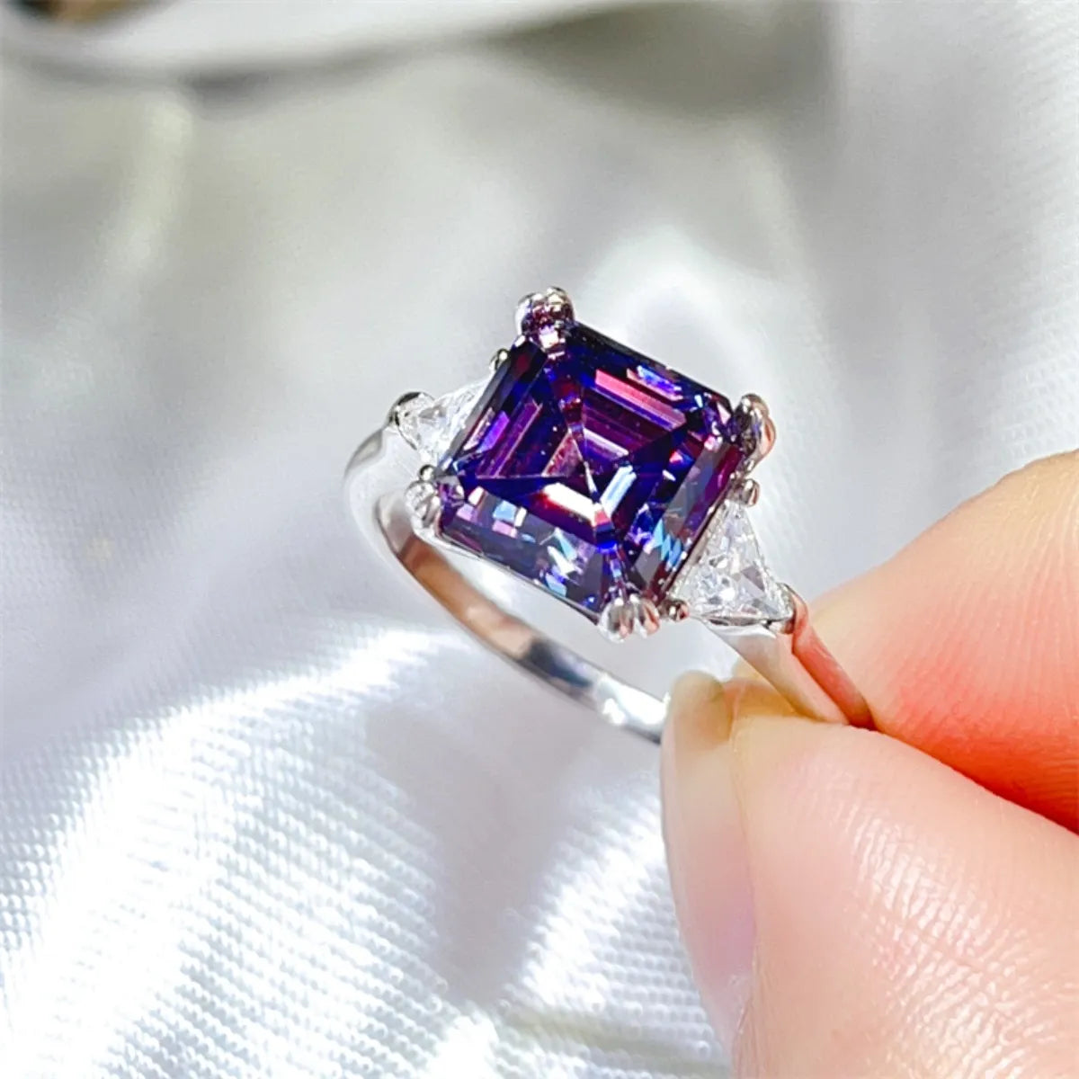 Veloura | 3-Carat Radiant Moissanite Ring in Platinum-Plated 925 Sterling Silver