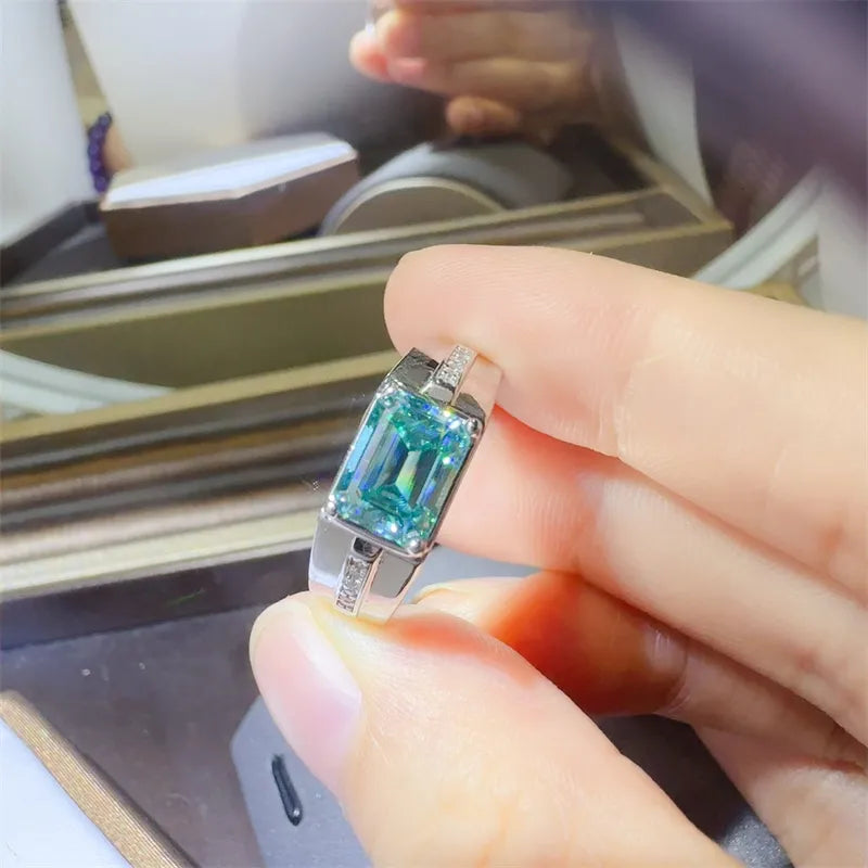 Lume Vert teal-green rectangular moissanite ring