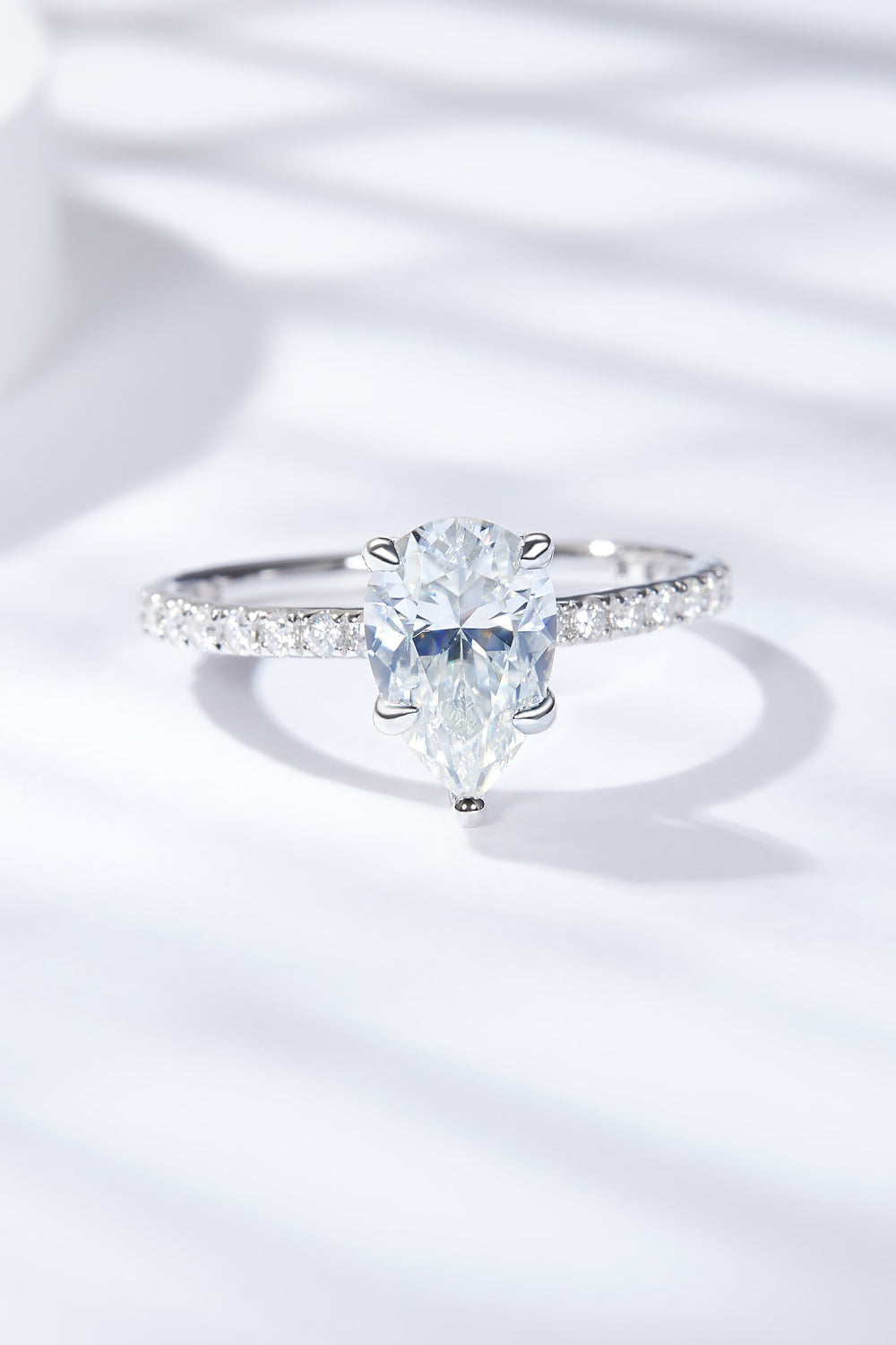Solstice Teardrop – 1.8CT Certified Moissanite Pear-Cut Engagement Ring