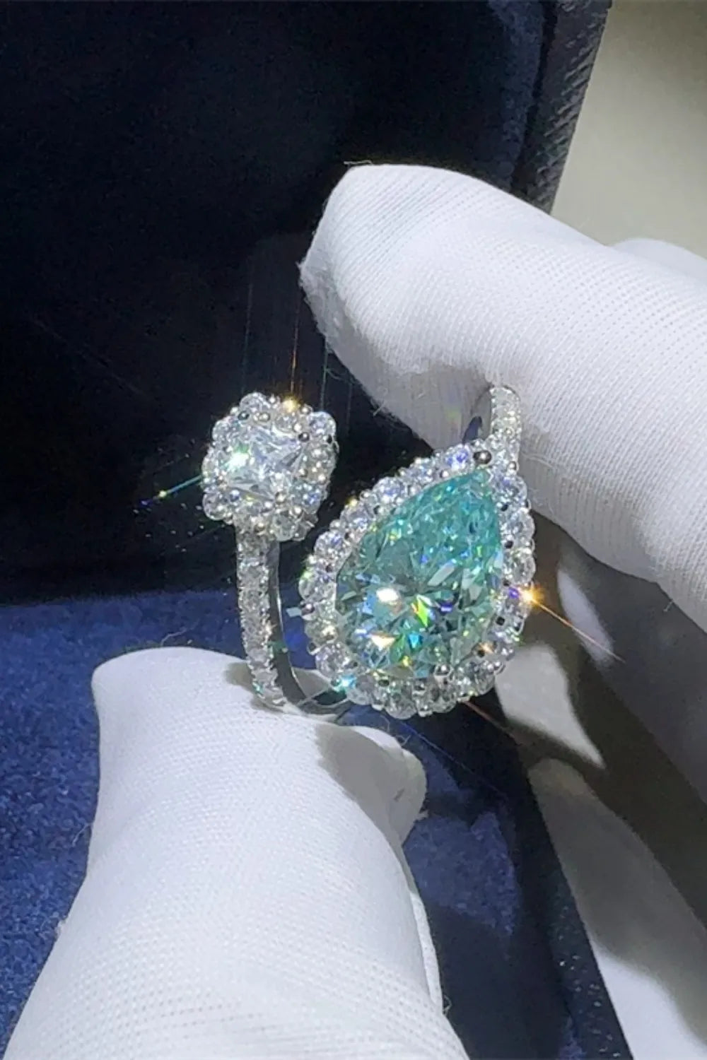 Premierify Ring – Aurora Crest | 2 Ct. Certified Moissanite Cocktail Bypass Ring