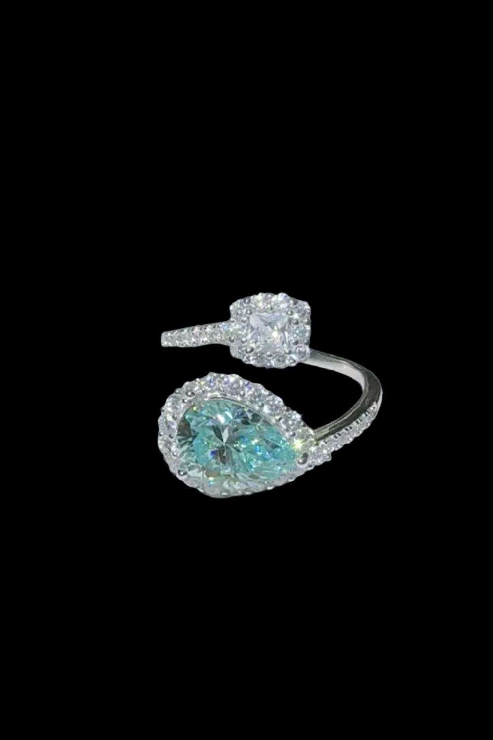 Premierify Ring – Aurora Crest | 2 Ct. Certified Moissanite Cocktail Bypass Ring